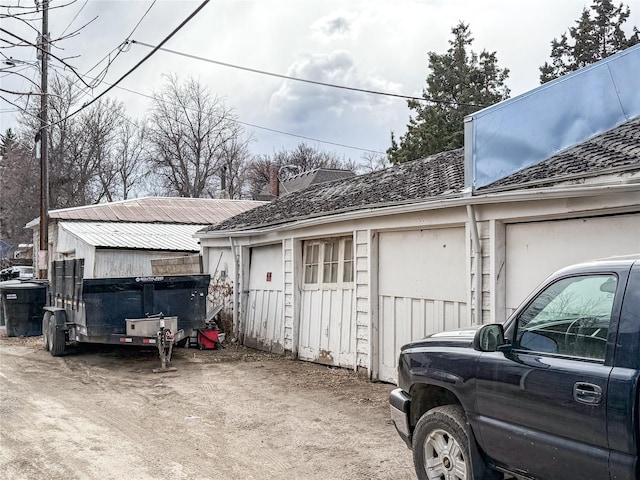 659-665 Logan St, Helena, MT 59601 - view of garage