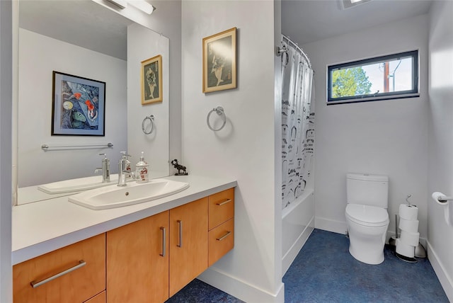 full bath with toilet, vanity, baseboards, and shower / bath combination with curtain