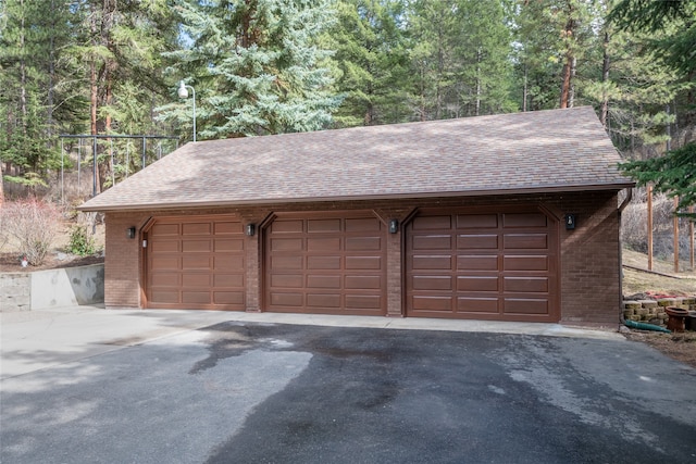 view of detached garage
