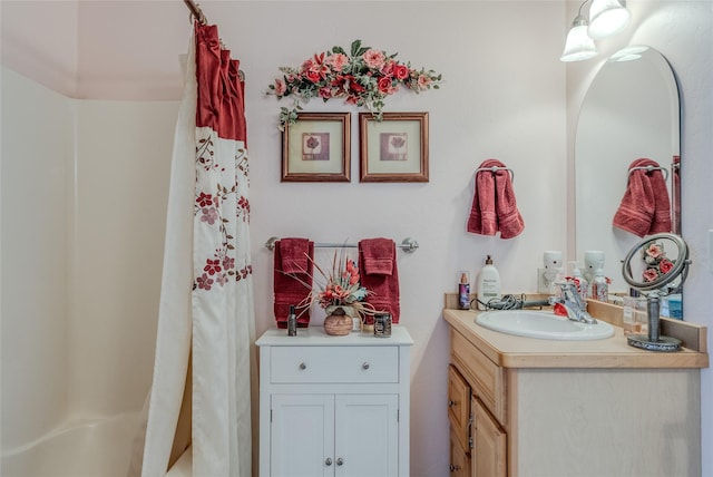 675 Pebble Dr, Kalispell, MT 59901 - bathroom with vanity and shower / bathtub combination with curtain