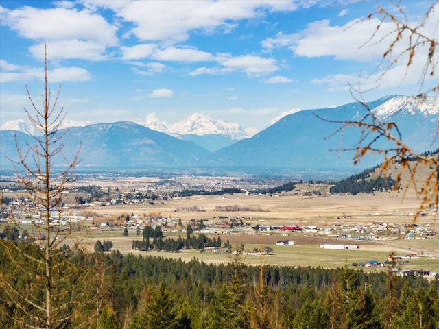 50 Eagle View Rd, Kila, MT 59920
