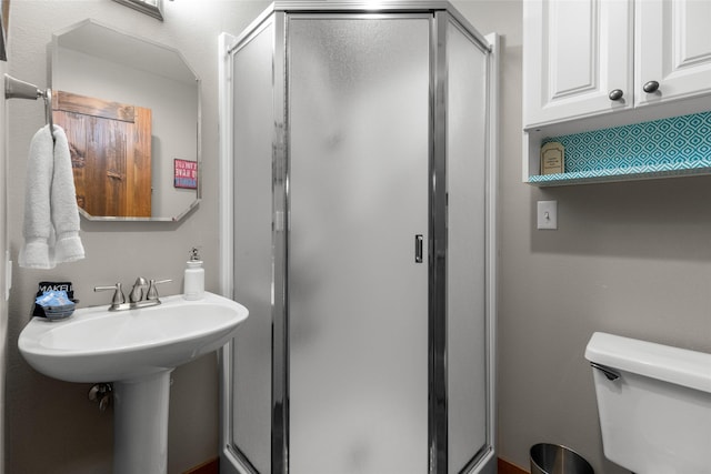 1750 E Lakeshore Dr Unit 203, Whitefish, MT 59937 - bathroom with a shower stall and toilet