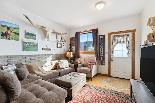 44688 N Foothills Dr, Ronan, MT 59864 - living area featuring light wood-style flooring