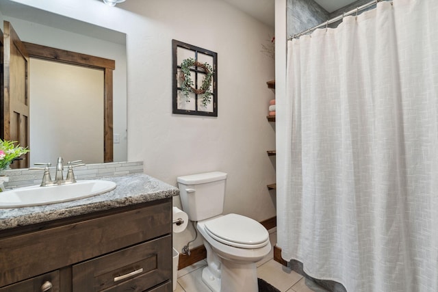 2650 W Valley Dr, Kalispell, MT 59901 - bedroom featuring an accent wall, recessed lighting, baseboards, and wood finished floors