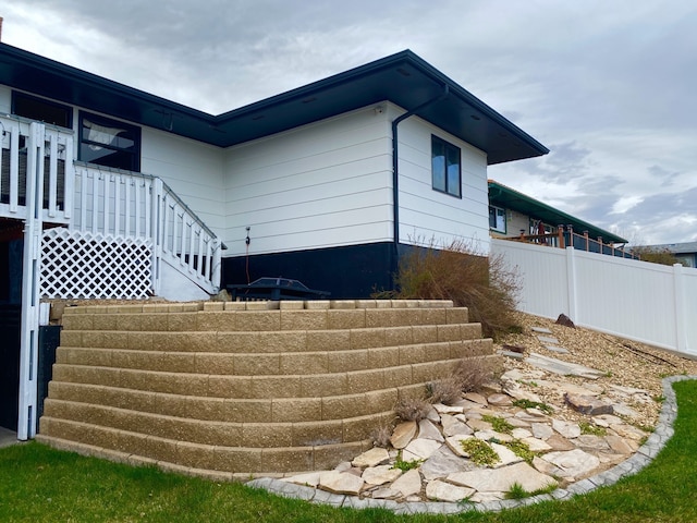1405 2ND W Hill Dr, Great Falls, MT 59404 - rear view of property