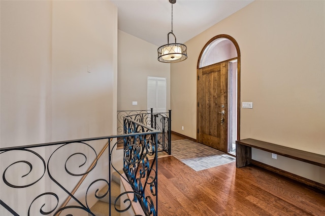 1636 Lake Blaine Rd, Kalispell, MT 59901 - entryway with wood finished floors and baseboards