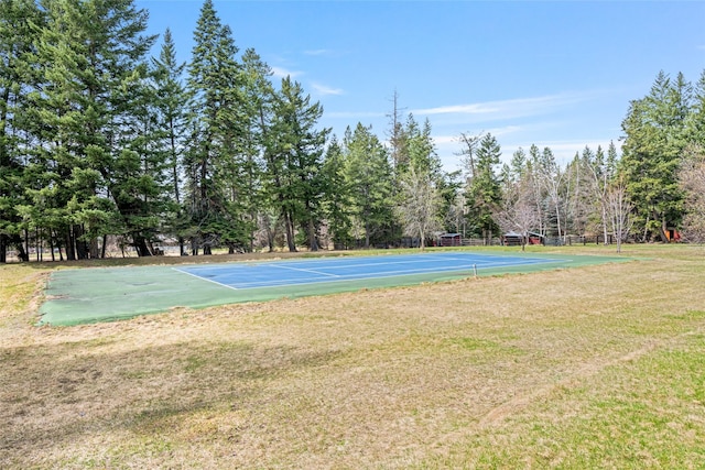 1636 Lake Blaine Rd, Kalispell, MT 59901 - view of tennis court featuring a yard