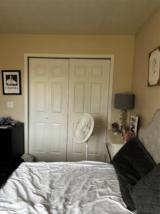 bedroom featuring a closet