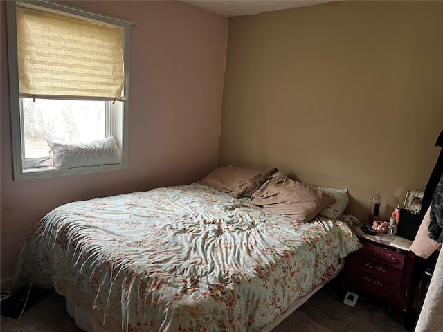 bedroom featuring carpet floors