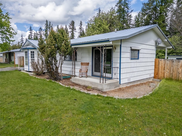 139 Highwood Dr, Libby, MT 59923 - view of front of home featuring metal roof