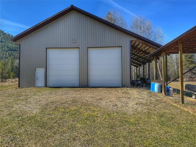 2 Trails End Dr, Heron, MT 59844 - garage featuring a garage