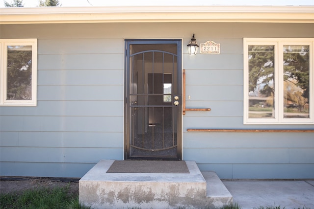view of entrance to property
