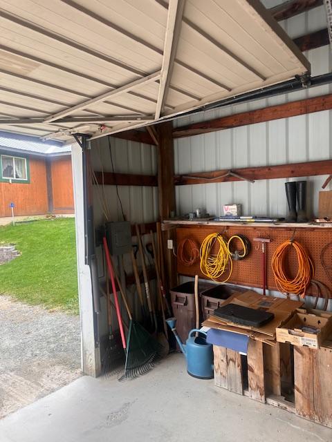 708 Johnson Ln, Superior, MT 59872 - garage featuring a workshop area