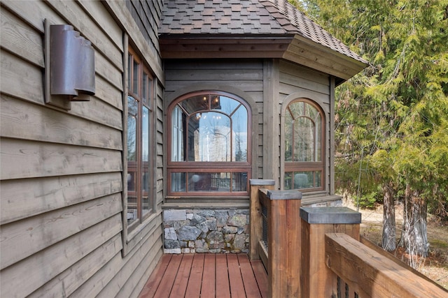 231 Arrowhead Dr, Whitefish, MT 59937 - doorway to property featuring a shingled roof