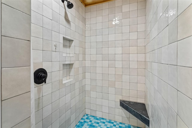 4210 Lincoln Rd, Missoula, MT 59802 - bathroom featuring a tile shower