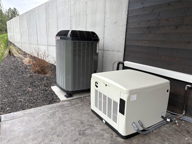 exterior details with central AC