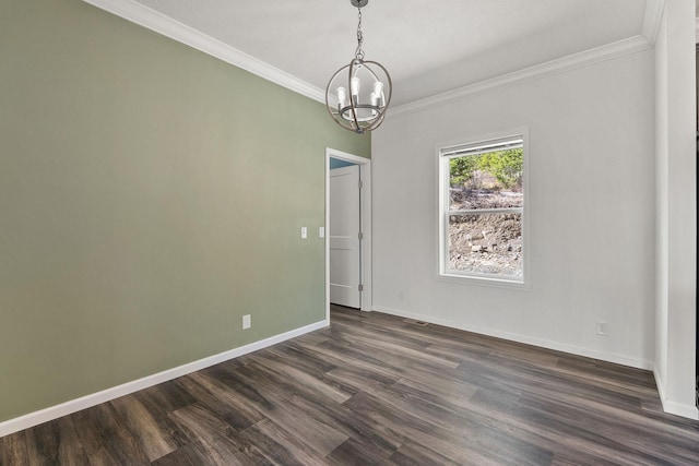 unfurnished dining area featuring dark wood-style floors, a notable chandelier, baseboards, ornamental molding, and visible vents