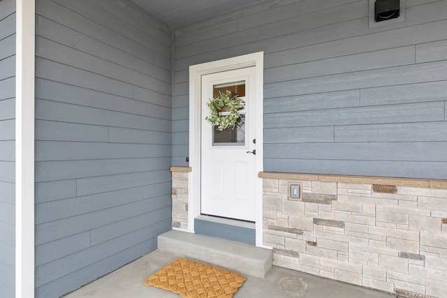 view of property entrance