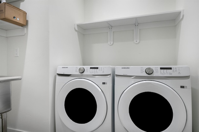 1347 Lake Pointe Dr, Bigfork, MT 59911 - laundry area with independent washer and dryer