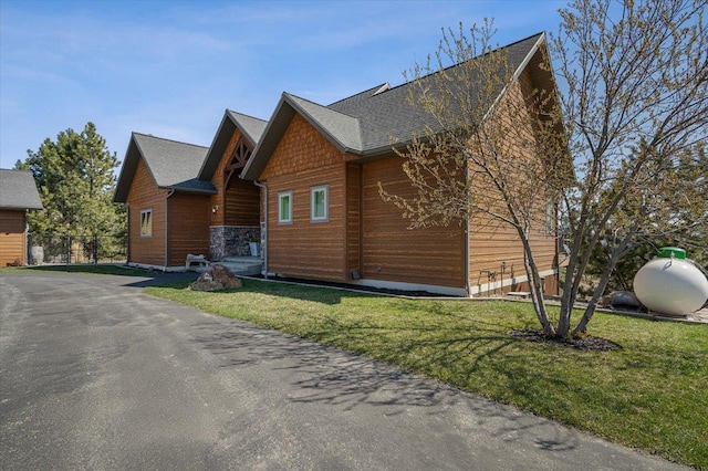 160 Jackson Creek Rd, Clancy, MT 59634 - chalet / cabin featuring a front yard