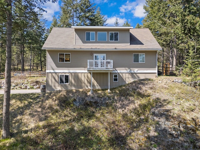 116 Grandview Ter, Lakeside, MT 59922 - rear view of property featuring central AC