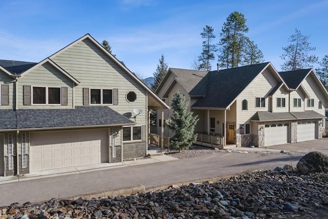 view of front of house featuring driveway and an attached garage