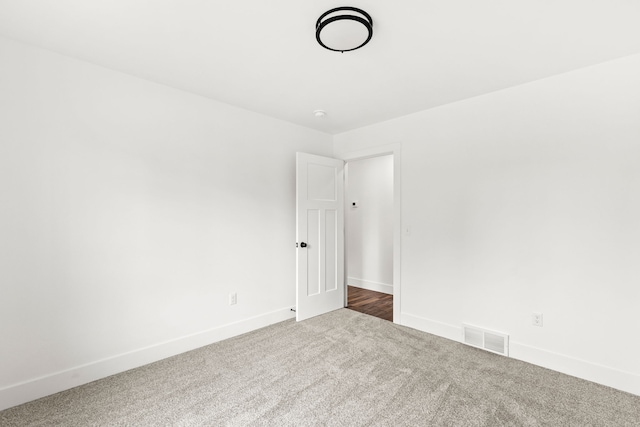 1503 3rd Ave NW, Great Falls, MT 59404 - carpeted empty room featuring baseboards