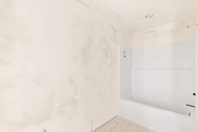 1503 3rd Ave NW, Great Falls, MT 59404 - view of full bathroom