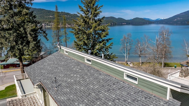 view of water feature featuring a mountain view