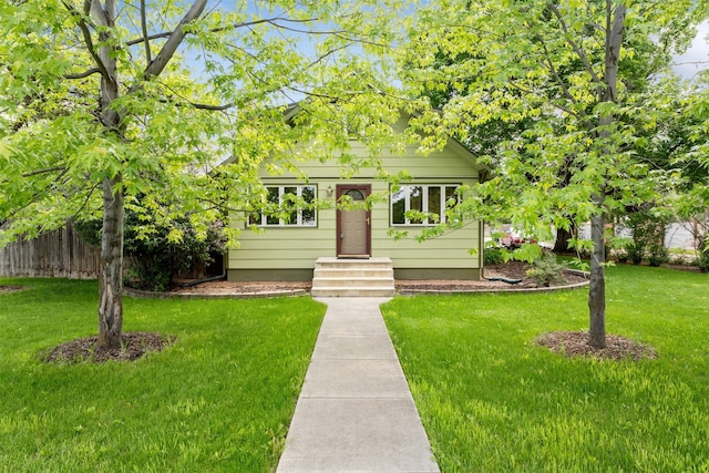 226 S Davis St, Missoula, MT 59801 - view of front of property with a front yard and entry steps