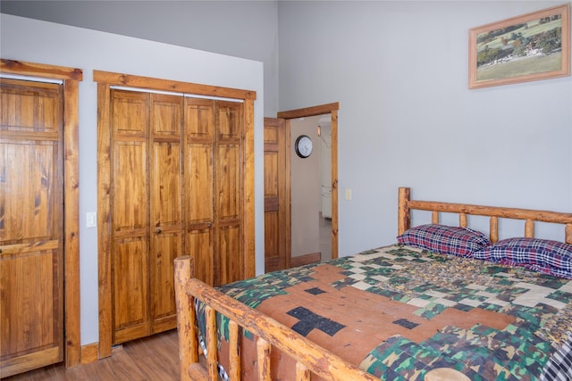 bedroom featuring light wood finished floors