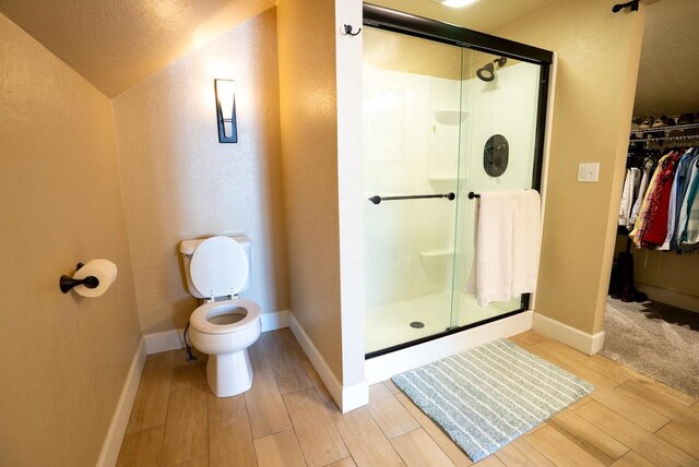 617 N 5th St, Hamilton, MT 59840 - hallway featuring carpet floors, baseboards, and an office area
