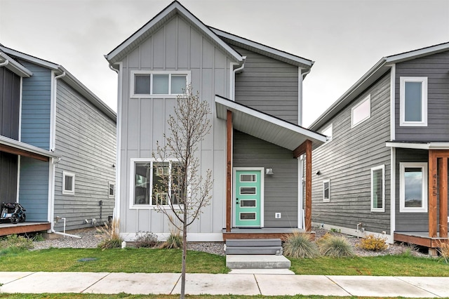view of front facade featuring board and batten siding