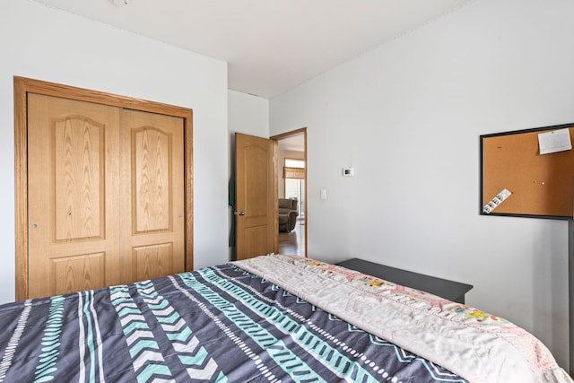 bedroom with a closet