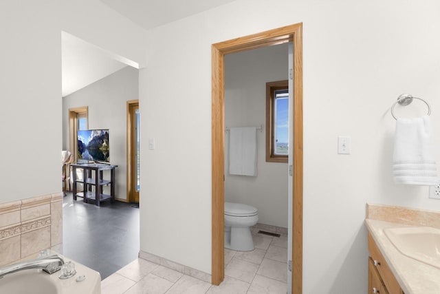 2301 Larkspur Ln, Great Falls, MT 59404 - full bathroom featuring toilet, visible vents, and vanity