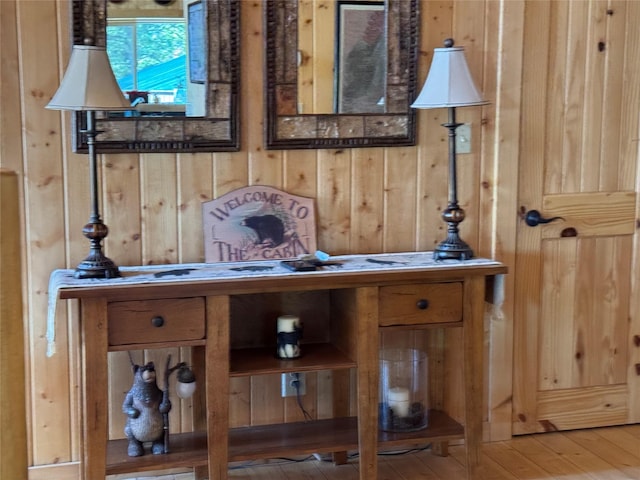 interior details with wooden walls