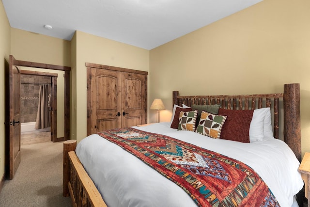 bedroom featuring carpet floors