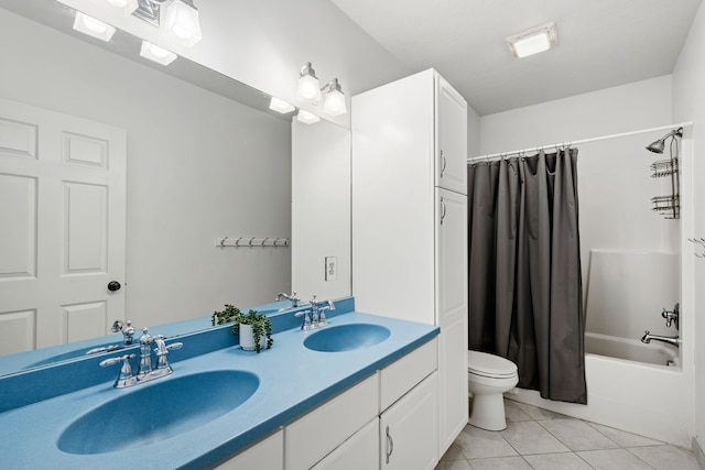 3201 12th St NE, Great Falls, MT 59404 - full bath featuring toilet, shower / bathtub combination with curtain, a sink, and tile patterned flooring