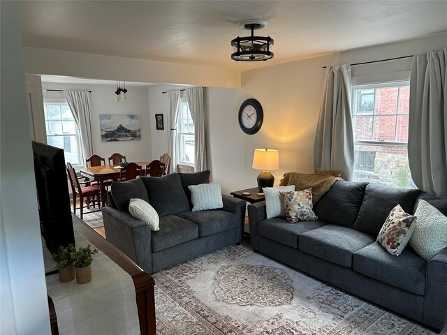 615 Dearborn Ave Unit 320Power, St, Helena, MT 59601 - living room with a wealth of natural light