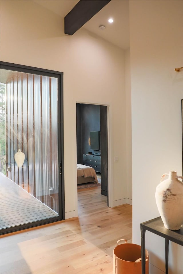 bedroom featuring light wood-style floors and recessed lighting