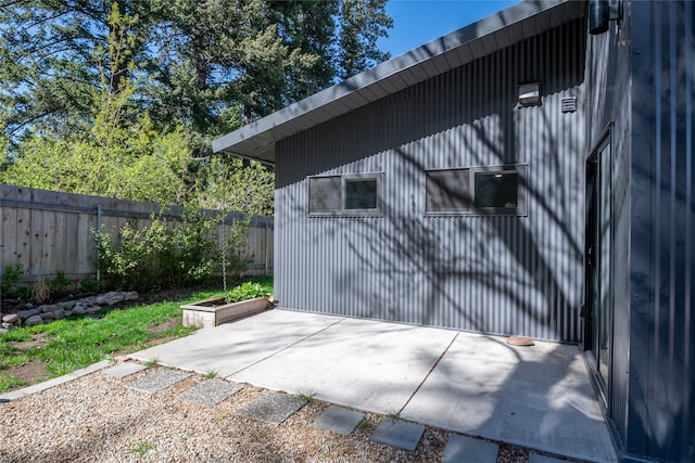 view of outdoor structure featuring a fenced backyard