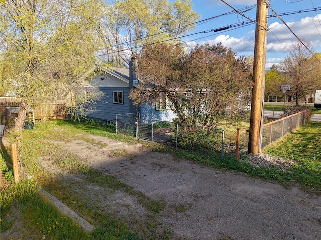 2060 Schilling St, Missoula, MT 59801 - view of yard with fence