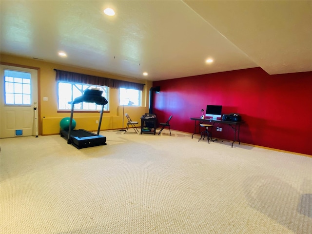 workout area featuring carpet floors, baseboards, and recessed lighting