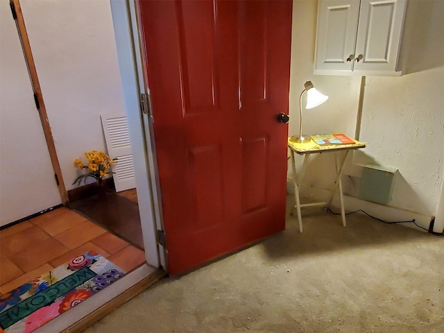 4056 Snow Fleury Ln, Lincoln, MT 59639 - view of entryway