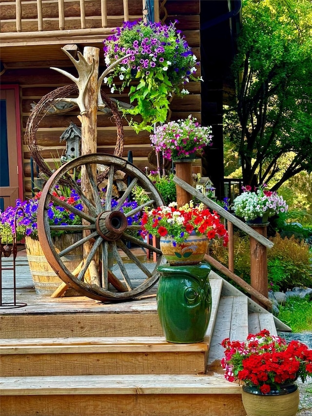 4212 Foothill Rd, Kalispell, MT 59901 - exterior view