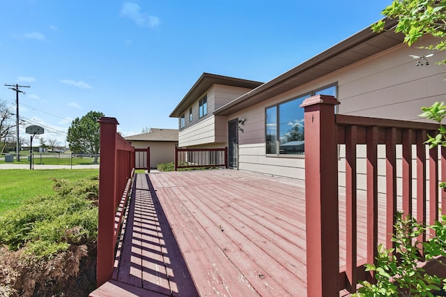 deck with fence