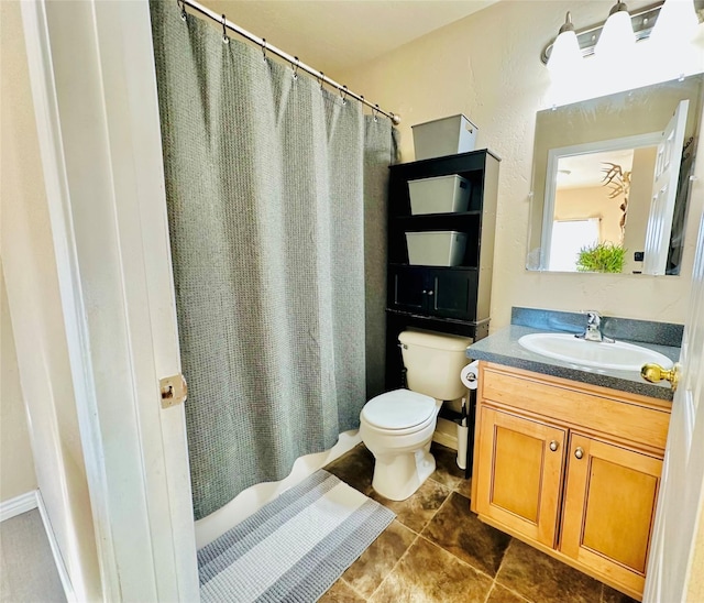 full bath with toilet, vanity, a shower with shower curtain, and tile patterned flooring