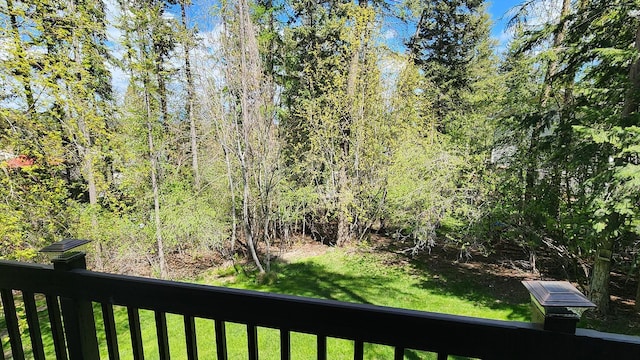 view of yard featuring a balcony