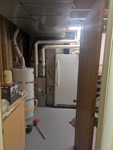 412 Raymond St, Helena, MT 59601 - utilities featuring water heater