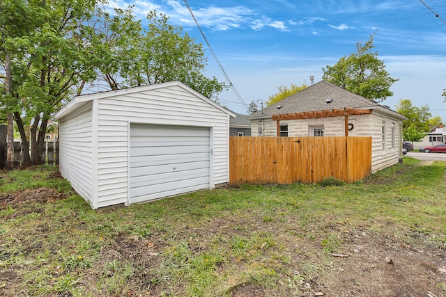 view of detached garage